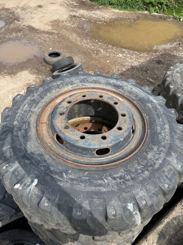 10.00X20 Tyres and Rims