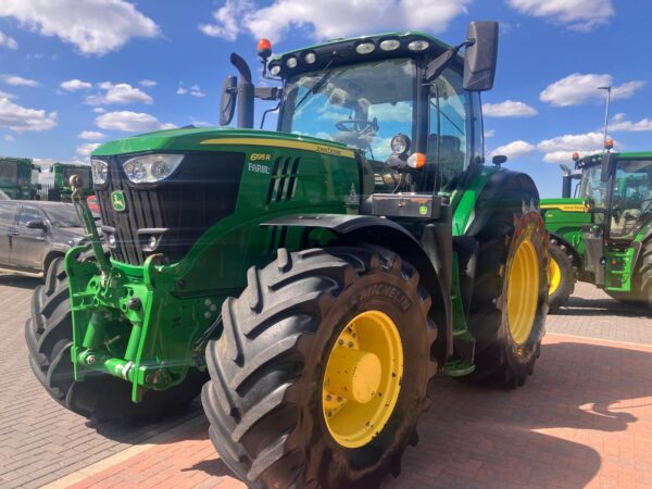 John Deere 6195R - Image 7