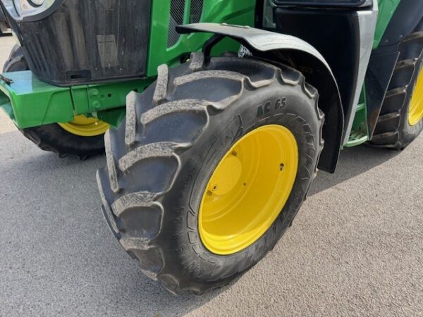 John Deere 6110M - Image 2