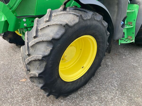 John Deere 6130R - Image 8