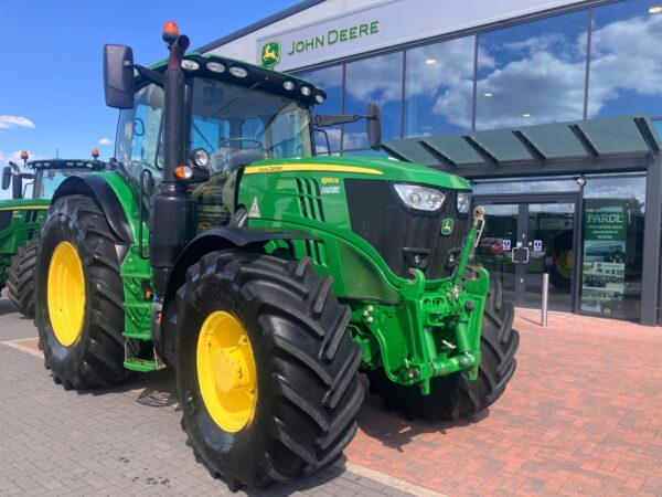 John Deere 6195R