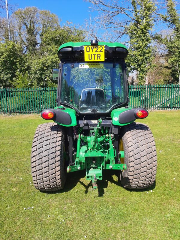 John Deere 4066R Compact Tractor - Image 4