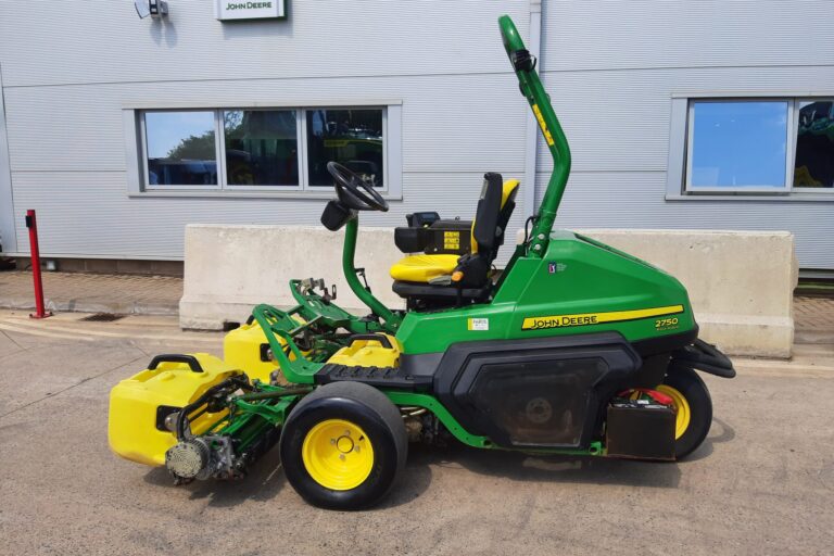 John Deere 2750E Triplex