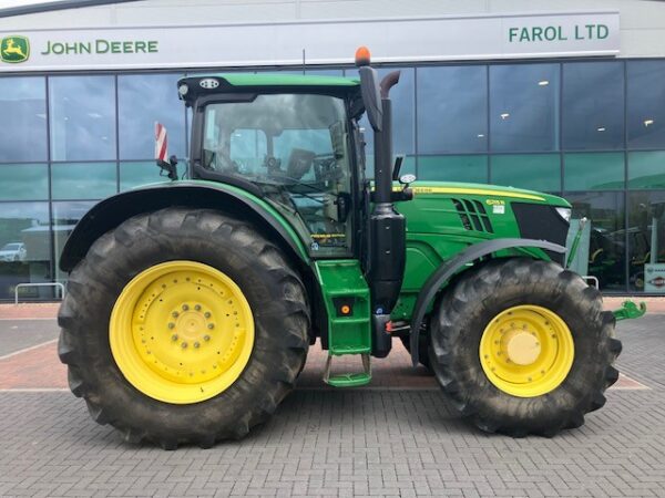 John Deere 6215R - Image 3
