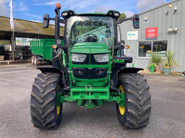 John Deere 6130R - Image 2