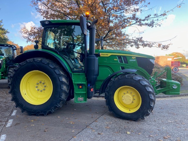 John Deere 6R 185