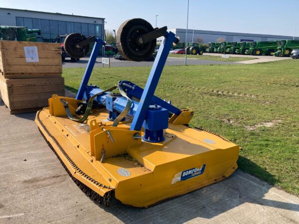 Bomford Turner Triblade3000 - Image 5