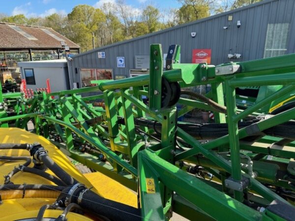 John Deere R962I - Image 17