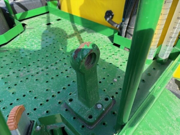 John Deere R962I - Image 19