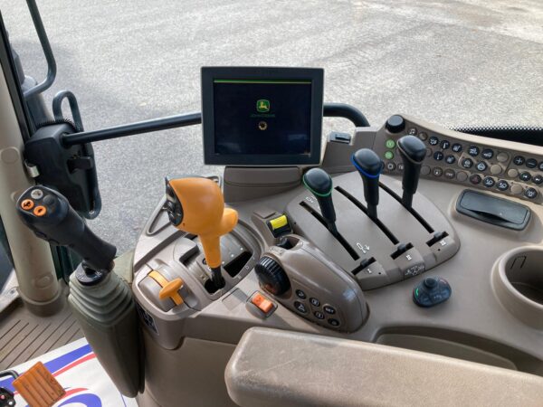 John Deere 6130R - Image 14
