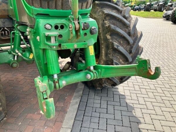John Deere 6250R - Image 7