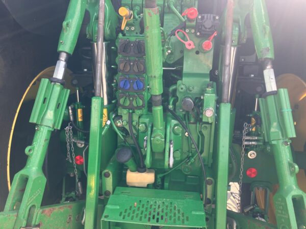 John Deere 6195R - Image 9