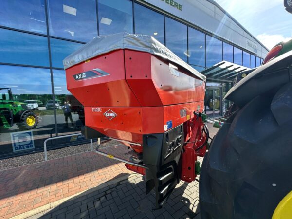 Kuhn Axis 40.2 H EMC W - Image 9
