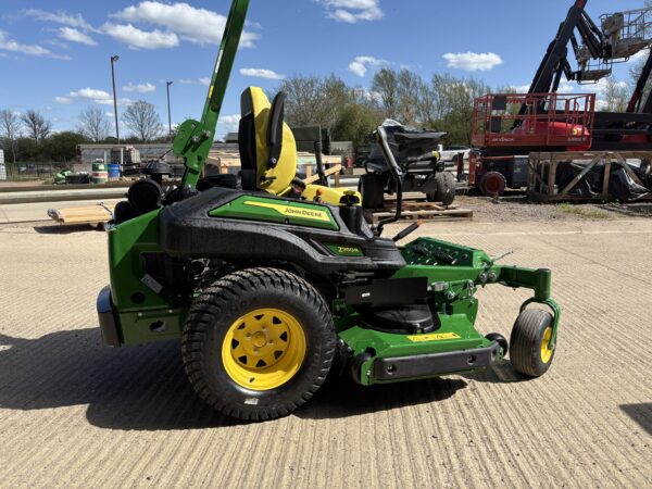 John Deere Z950R commercial Z-turn mower - Image 2