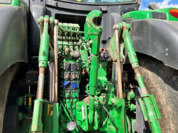 John Deere 6250R - Image 5