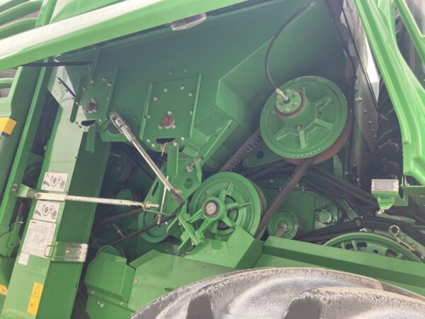 John Deere T670i HillMaster - Image 11