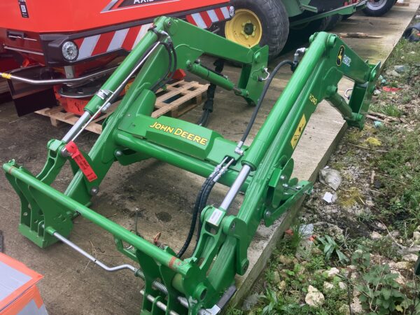 John Deere H240 Loader Boom - Image 2
