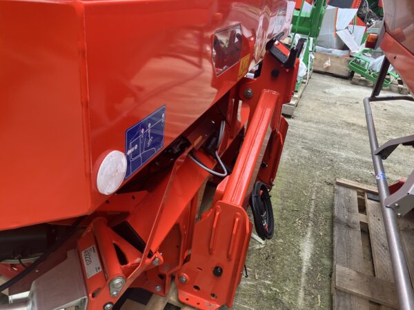 Kuhn Axis 40.2 M-EMC-W - Image 5