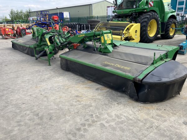 John Deere Rear R950R Mower Conditioners - Image 3