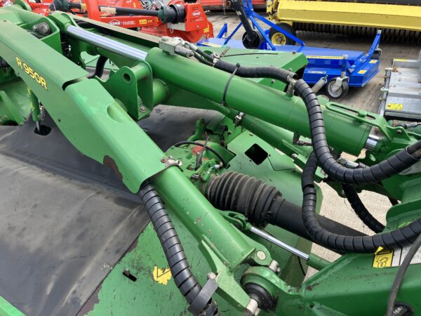 John Deere Rear R950R Mower Conditioners - Image 16
