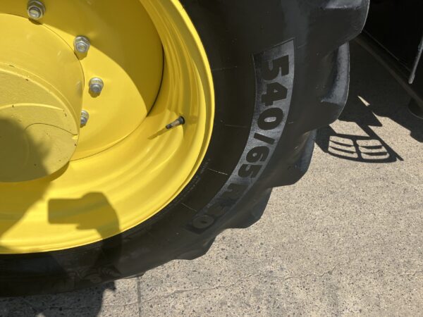 John Deere 6R155 - Image 11
