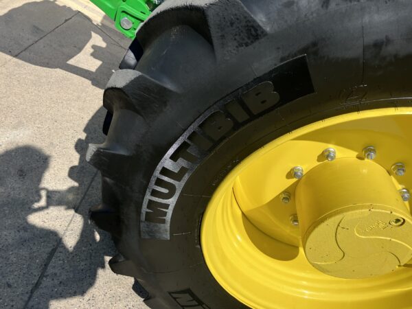 John Deere 6R155 - Image 12