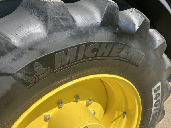 John Deere 6R155 - Image 13