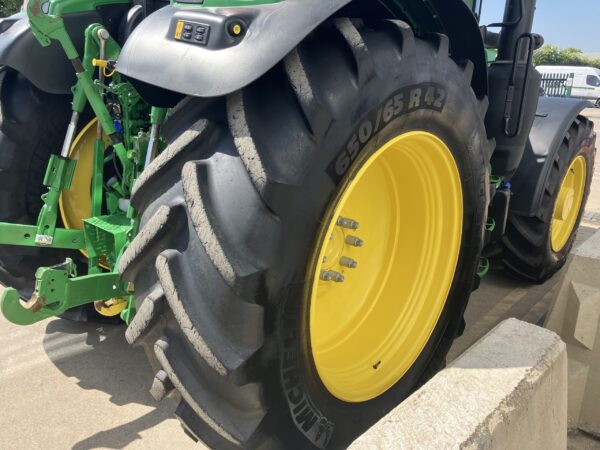 John Deere 6R155 - Image 19