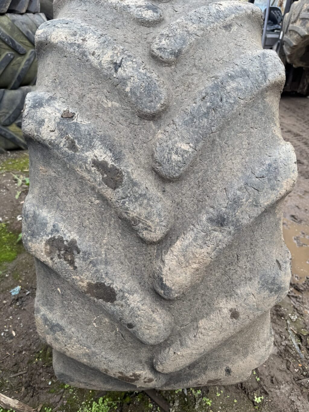 VF600/70X28 Bridgestone VT Tractor - Image 5