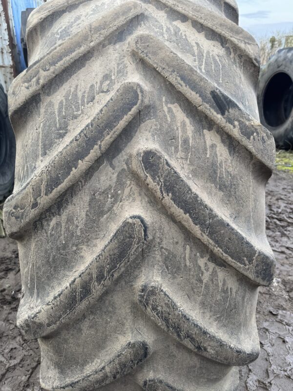 650/75X38 Firestone Maxi Traction - Image 5
