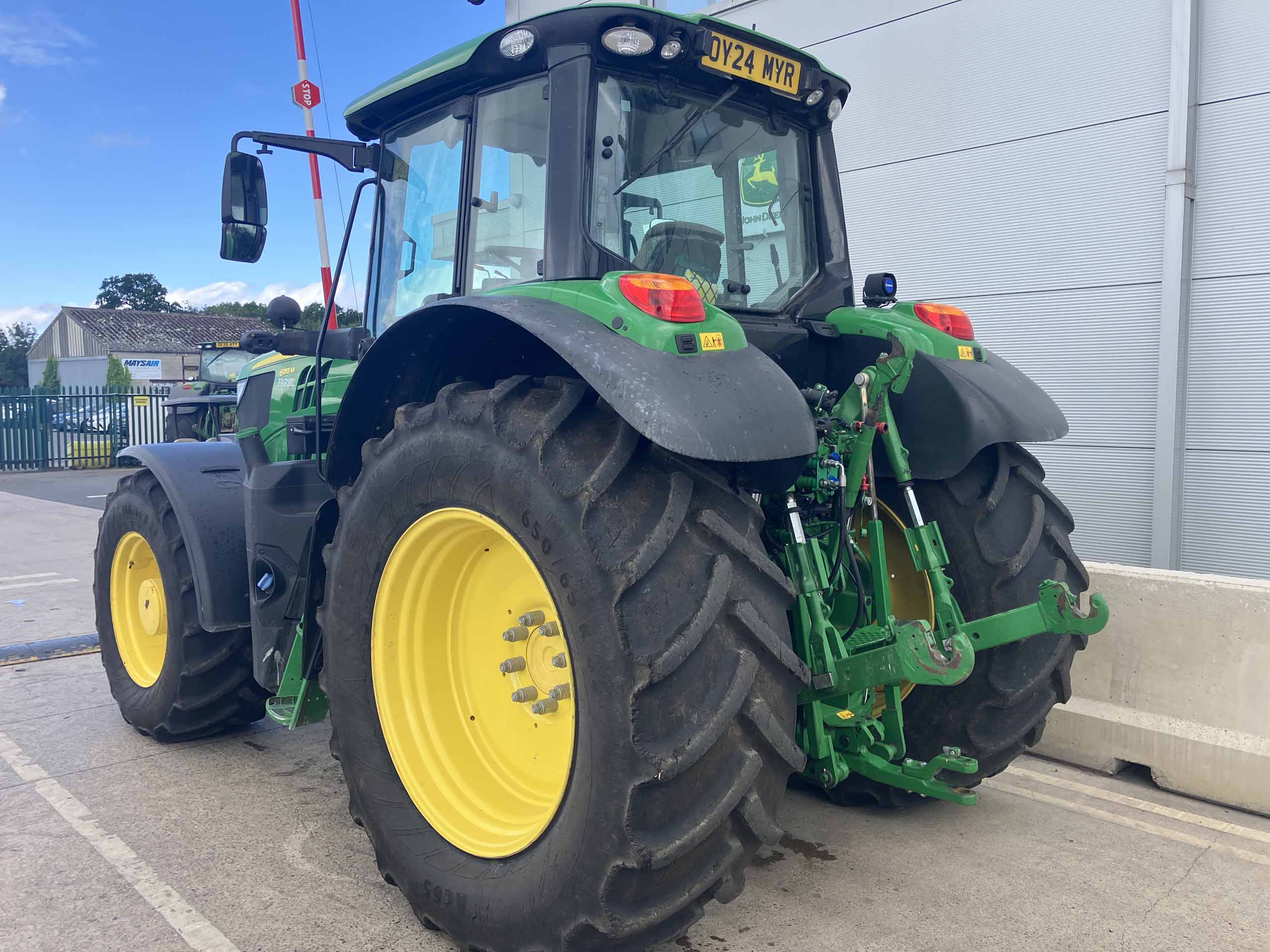 John Deere 6155M