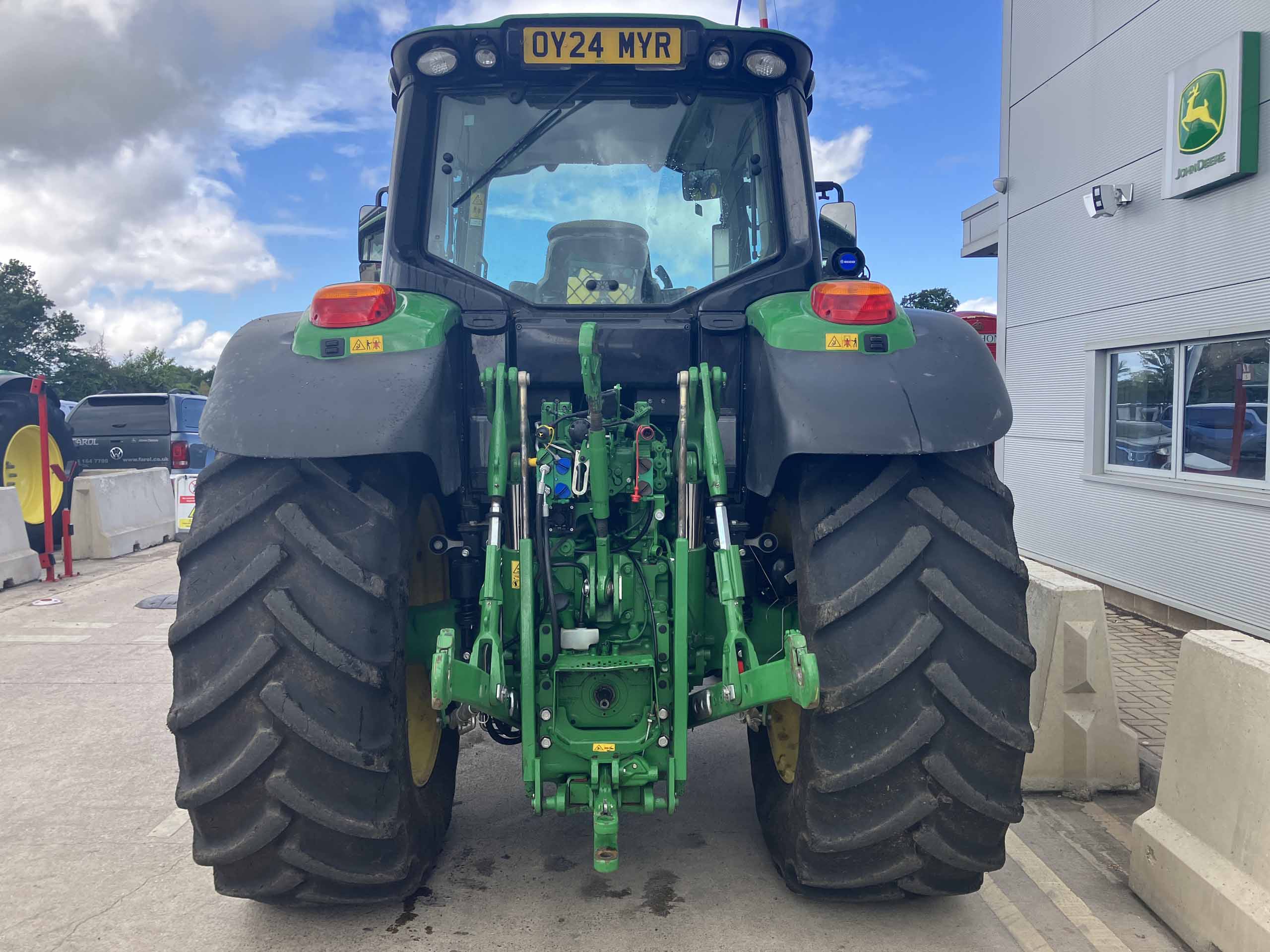John Deere 6155M