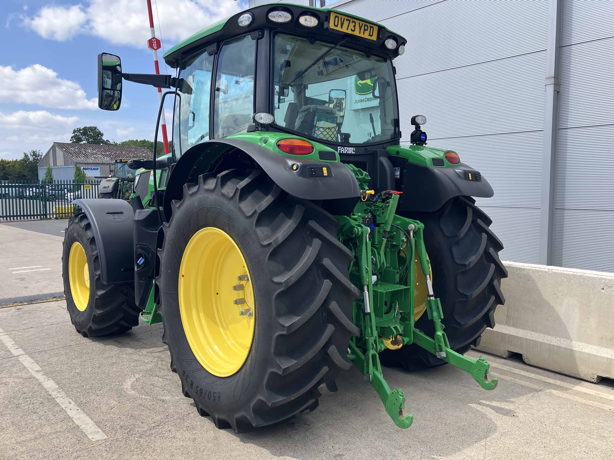 John Deere 6R 185