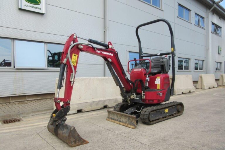 YANMAR VIO12