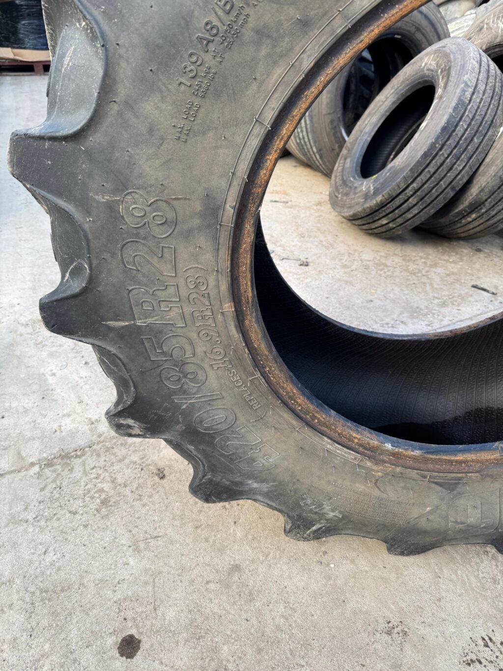 420/85X28 Part Worn BKT - Image 2