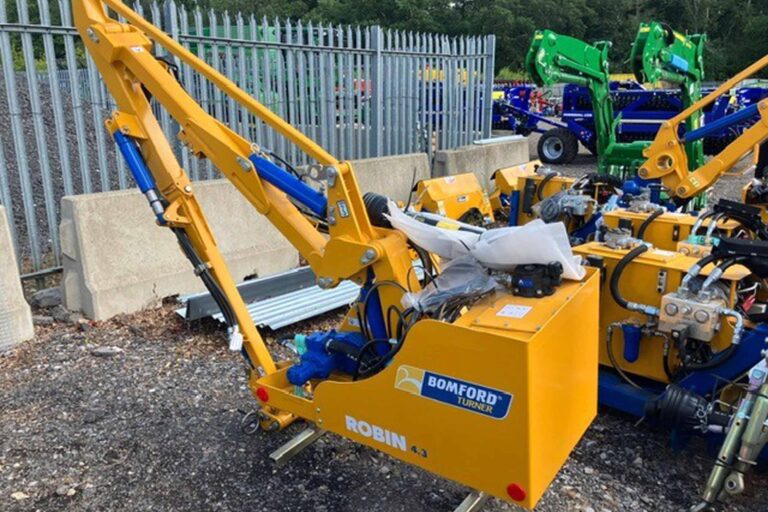 Bomford Robin 4.3