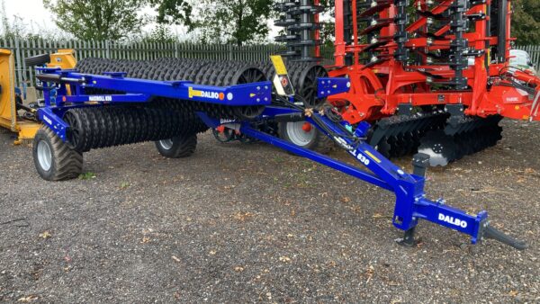 Dalbo 830 rolls