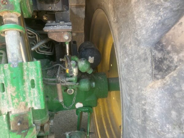 John Deere 6190R - Image 5