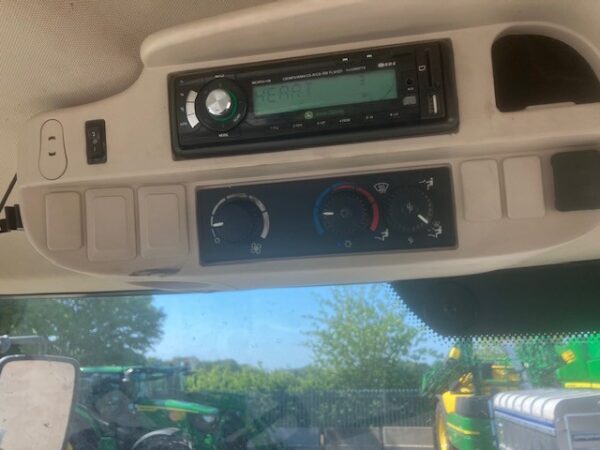 John Deere 6190R - Image 11
