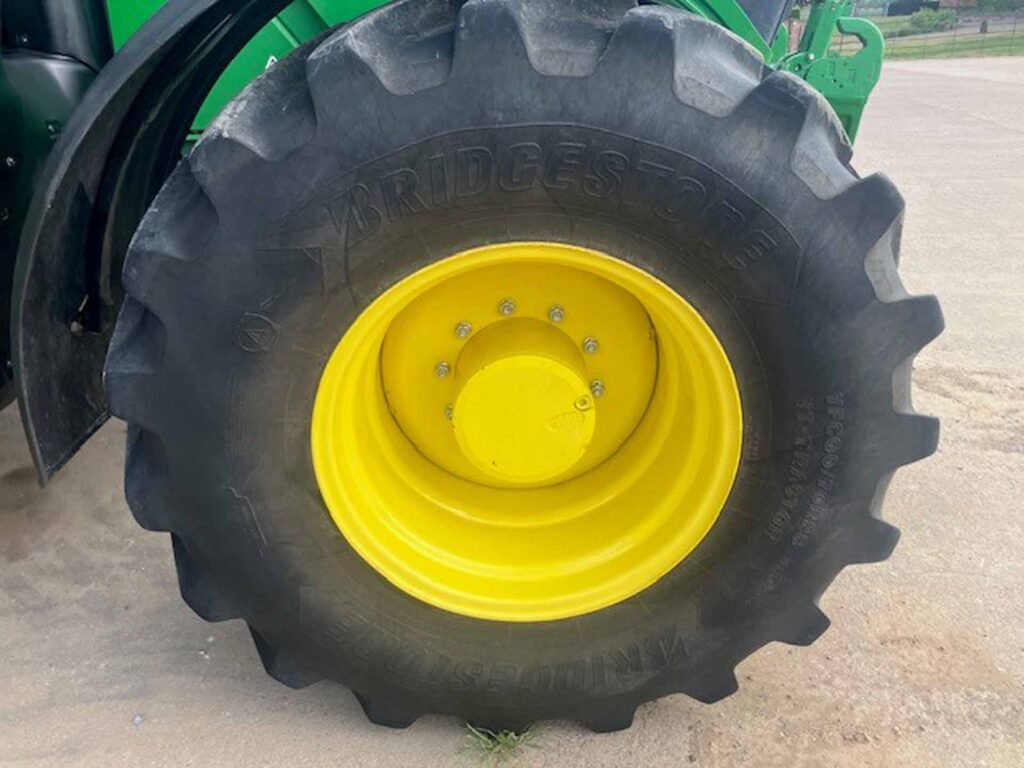John Deere 6R 215 - Image 10