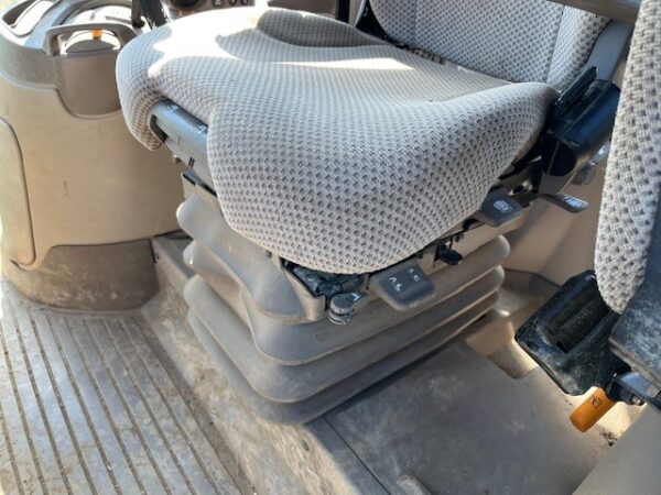 John Deere 6130R - Image 10