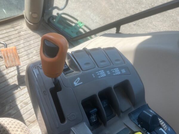 John Deere 6190R - Image 12