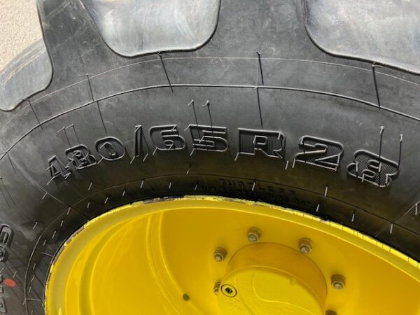 John Deere 6120M - Image 11