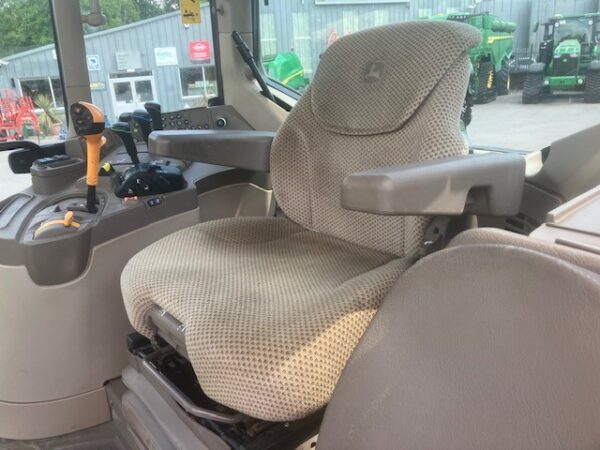 John Deere 6120M - Image 12