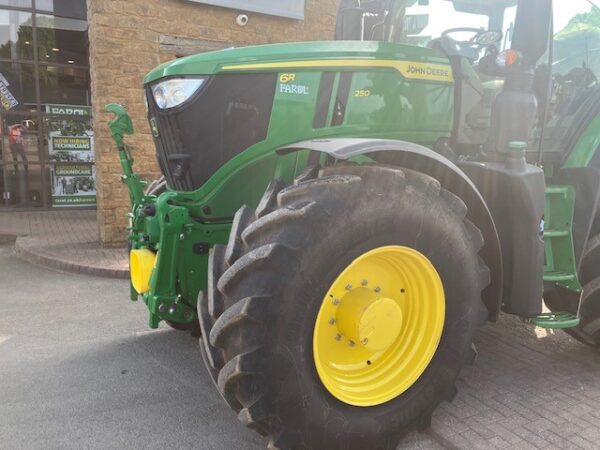 John Deere 6R 250 - Image 18