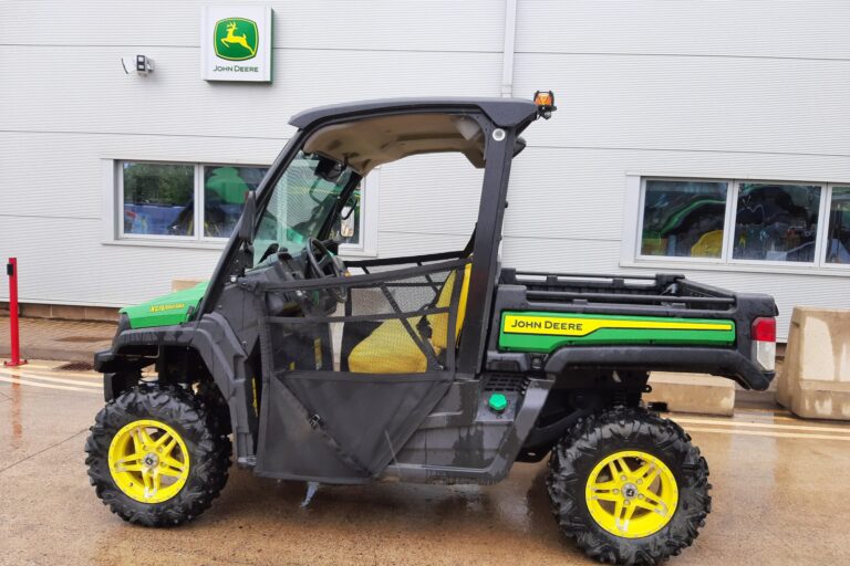 John Deere XUV865M Gator