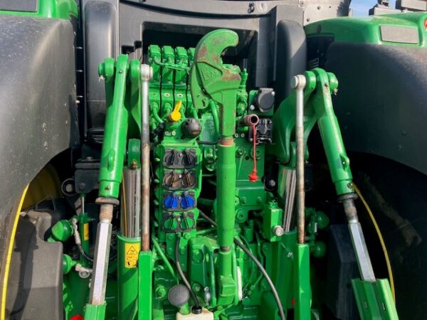 John Deere 6R 250 - Image 31