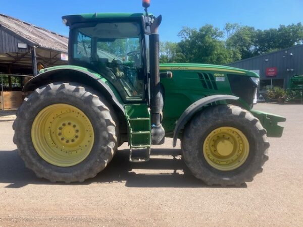 John Deere 6190R - Image 3