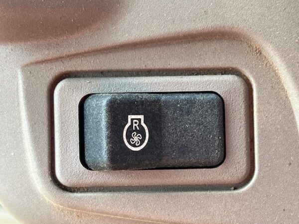 John Deere 6R 250 - Image 43