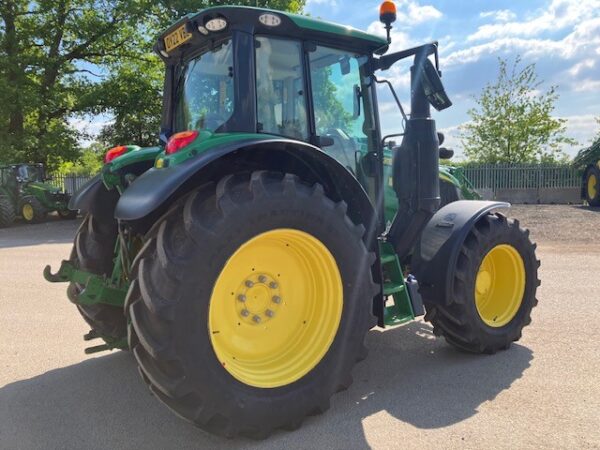 John Deere 6120M - Image 5